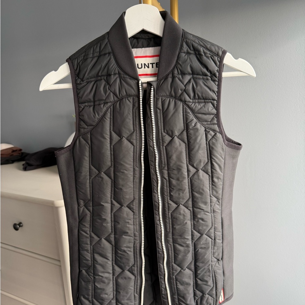 Hunter Black Quilted Women's Vest